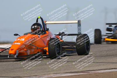 media/Oct-26-2025-CalClub SCCA (Sun) [[8ce1e69566]]/Group 3/Grapevine/